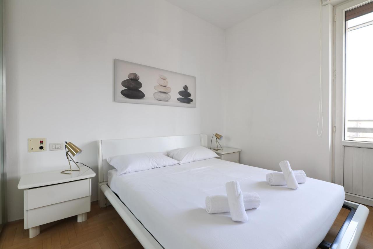 Primopiano - Carlone Apartment Milan Bagian luar foto
